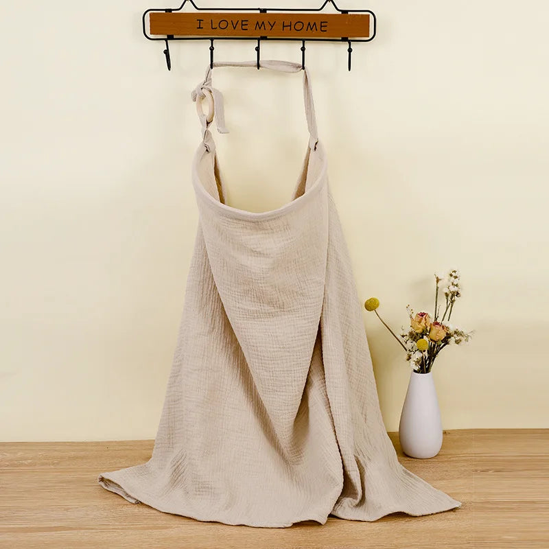 Muslin Baby Feeding